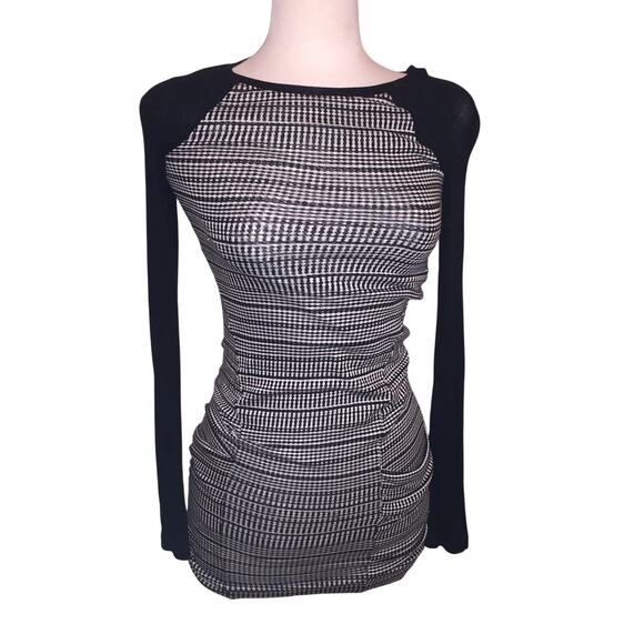 BCBG Y2K Bodycon Mini Dress or Long Top | Black White Check Stretch Fit - Picture 1 of 4